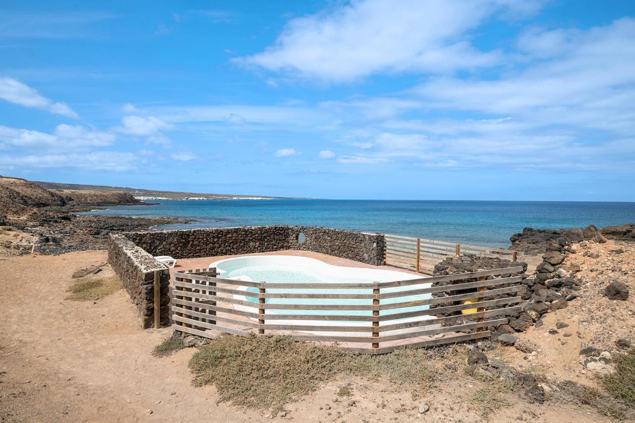 Playa Marina Eco Beach And Pool Bungalow Mala View Arrieta  Exteriér fotografie